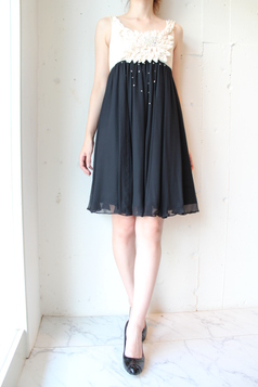 GRACE CONTINENTAL （グレースコンチネンタル）フェザーフラワーモチーフOP /  06020931/02/ｷﾅﾘ/ 【送料無料】画像